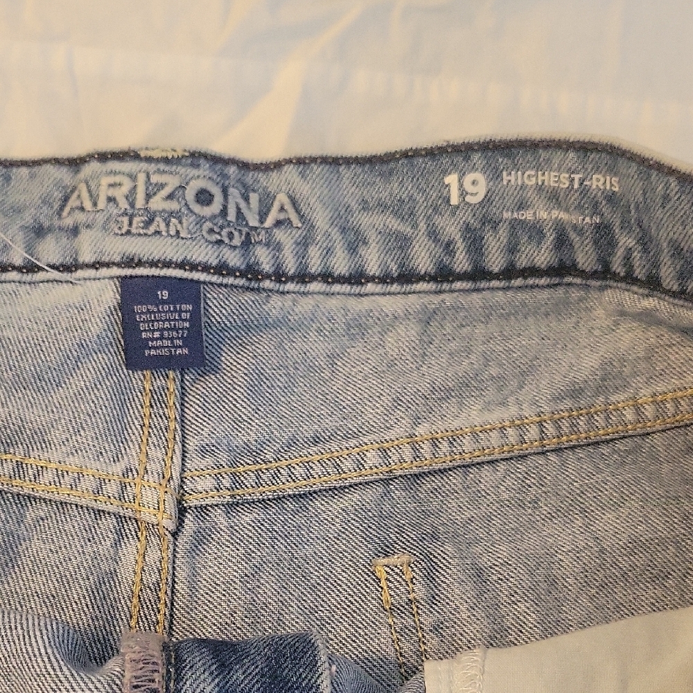 Arizona Jean Co. Light Blue Jeans